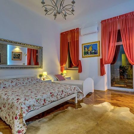 Conty Apartment غييكا المظهر الخارجي الصورة